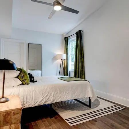 Chef'S Kitchen Home Steps From Magazine St-3